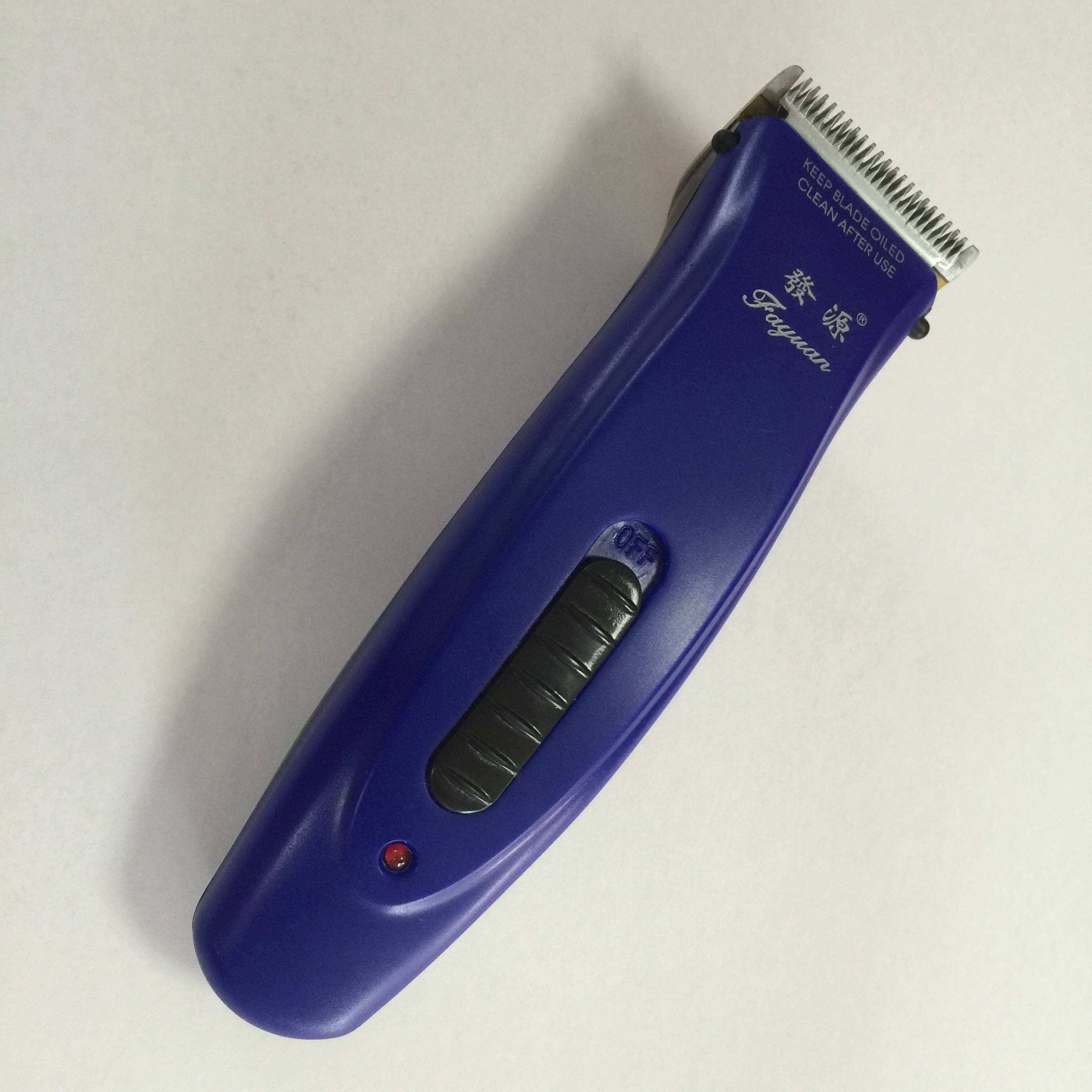 Home Battery Powered Hair Clippers Electromagnetic Oscillation Driven Pink Blue Color